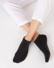 Load image into Gallery viewer, Napier Possum Merino Wool Socks - Peat