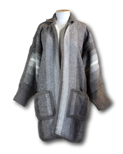 Load image into Gallery viewer, Esther Sherriff. Vintage Pure Wool Coat - S/M
