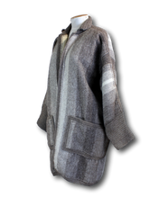 Load image into Gallery viewer, Esther Sherriff. Vintage Pure Wool Coat - S/M
