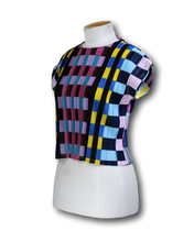 Load image into Gallery viewer, Gorman. Micro Pleat Top - Size S
