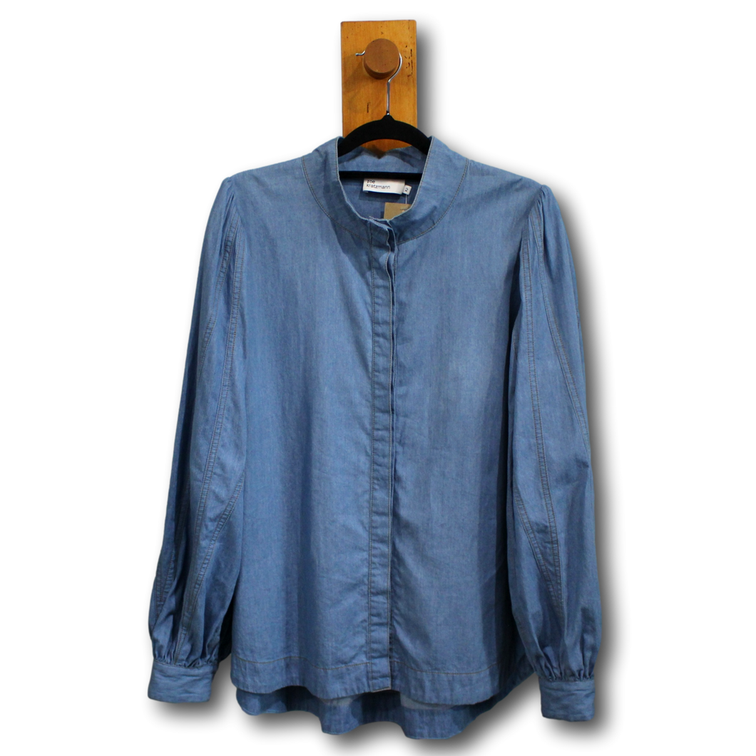 Zoe Kratzmann. Chambray Denim Shirt. Size 2 (12)