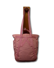 Load image into Gallery viewer, Fjallraven. Toteback Bag
